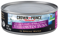 yellowfin tuna in water