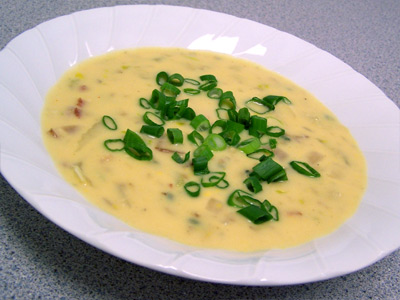 Sopa de Almejas con Queso